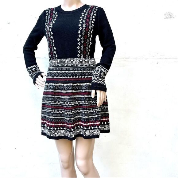 Vera Wang 2-Piece Sweater & Skirt Set S - Picture 4 of 10